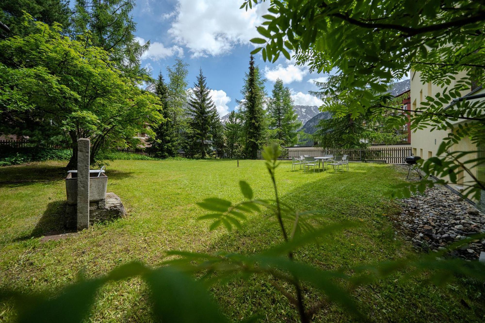 Haus Padrun 8 By Arosa Vacations Apartment Ngoại thất bức ảnh